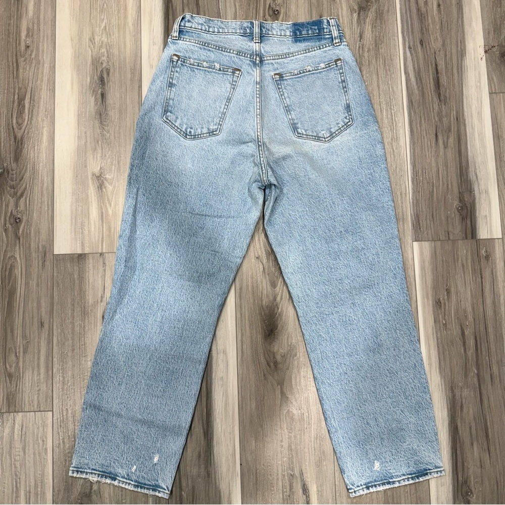 Abercrombie & Fitch The 90s Straight jeans in the Curve Love fit - Picture 4 of 8